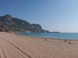 Северная часть пляжа Цамбика